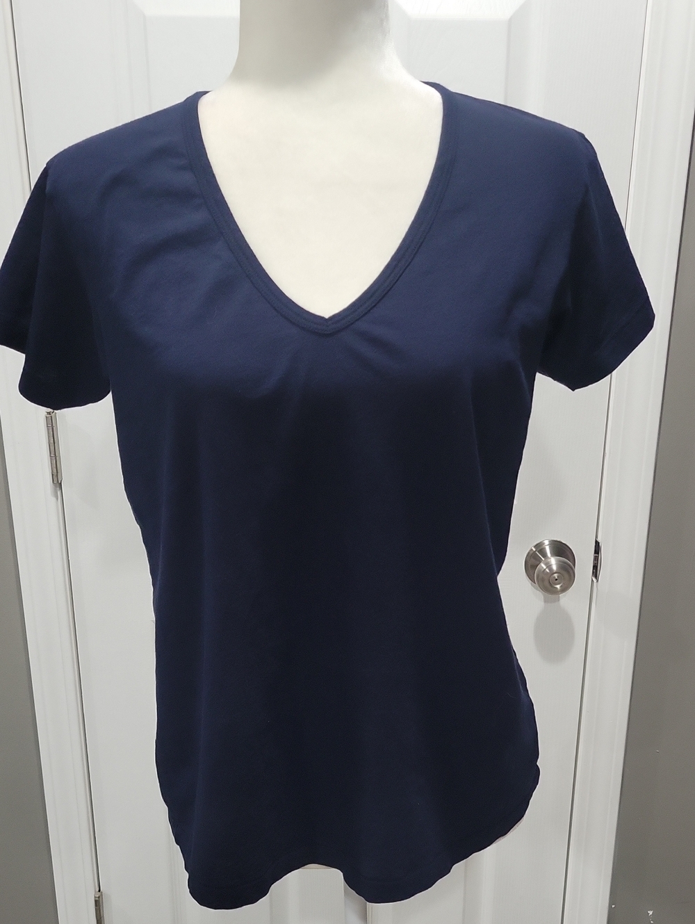 Vince Navy V-Neck Short Sleeve Tee
